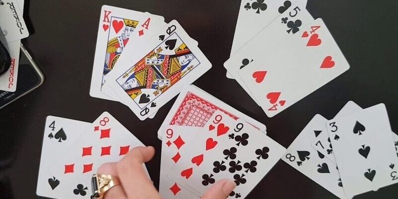 Mẹo Chia Bài Cào 9 Nút Cực Kỳ Hiệu Quả Từ Cao Thủ 77BET 4 Các mẹo chia bài 9 nút không phải lúc nào cũng thành công